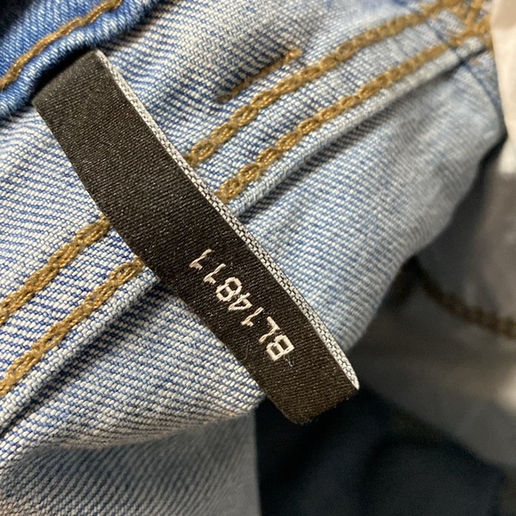 💚 Buffalo | Distressed High rise  Blue Denim Shorts - 29 - Picture 4 of 11